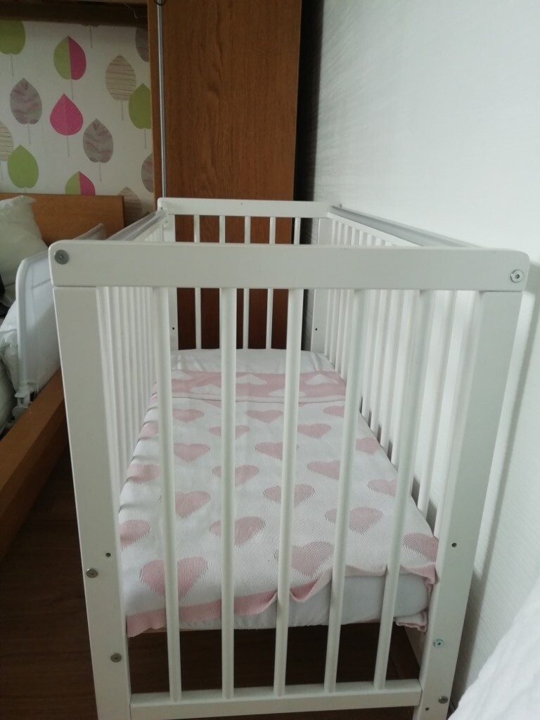 space saver cot with drop side